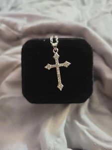 1Ct Round Cut Lab Created Diamond 14k White Gold Plated Cross Women's Pendant - Picture 1 of 3