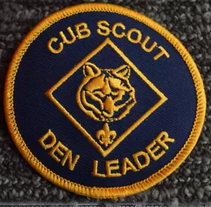 Boy Cub Scout Den Leader Shoulder 3" Round Uniform Shirt Sleeve Patch BSA MW422 - Picture 1 of 4