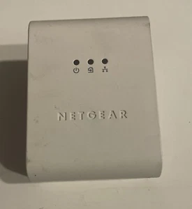 Netgear XET1001 85 Mbps Wall-Plugged Ethernet Adapters - Picture 1 of 3