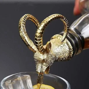 Ziege Antilope Kopf Schnaps Weinflasche Ausgießer Tier großes Horn Schaf einzigartig Gold - Bild 1 von 1