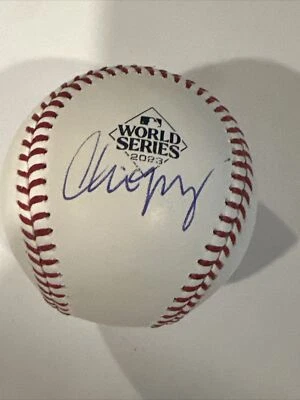 Balón automático firmado por GM Chris Young Serie Mundial 2023 Texas Rangers Foto 1 de 3