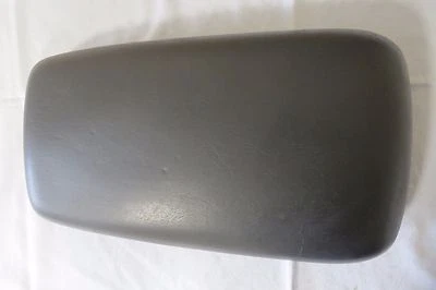 05 06 07 Ford Escape Mazda Tribute Console SHORT Arm Pad Elbow Rest GREY OEM Foto 1 de 4