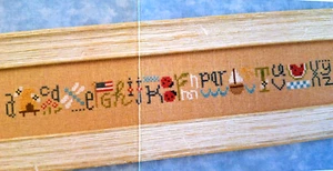 Buzzy String - Lizzie Kate Sampler - ABCs of Summer - Cross Stitch Chart - Picture 1 of 2