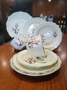 (2) LIDO W S GEORGE Canarytone Set Of 4 Snack Sets - Picture 1 of 10