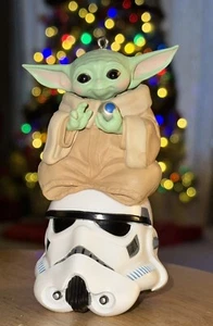 2021 The Child Hallmark Ornament Star Wars The Mandalorian Baby Yoda - Picture 1 of 7
