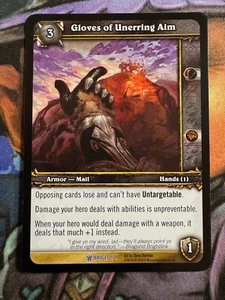 Insignia promocional de World of Warcraft TCG 2/4 guantes de objetivo infalible - Imagen 1 de 2