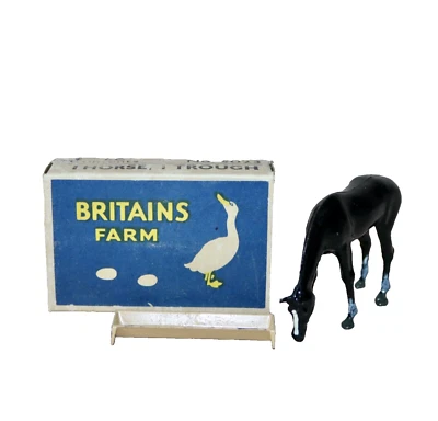 Figuras de plomo británicas caballo negro y abrevadero #5023 serie granja casera antiguo IOB Foto 1 de 4