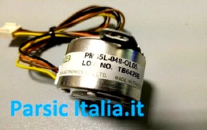 5 PEZZI= PM35L-048-OL05 STEPPER MOTOR MMB BIPOLARE 24V 500mA 4 FILI - Foto 1 di 4