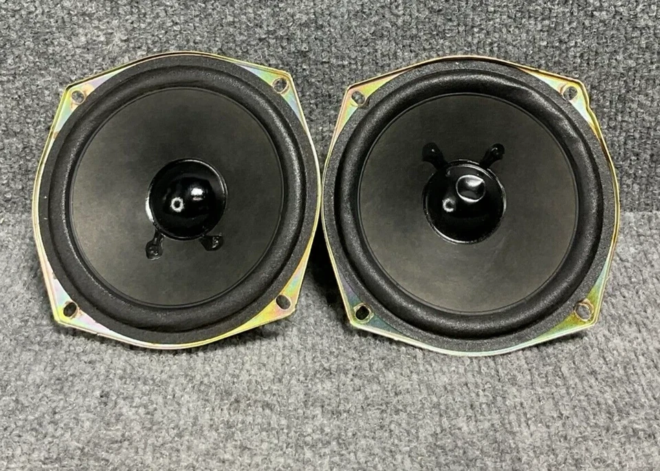 1 par de altavoces redondos Sharp 13WB278A 🎵 8Ω 120W máximo probado funcionando Foto 1 de 4