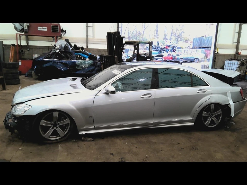 Radiator Fan Motor 216 Type CL550 Fits 07-09 MERCEDES CL-CLASS 6832031 - Image 1 of 4