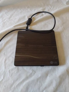 LG Slim Portable DVD Writer Model Sp60nb50 Peal Still On - Afbeelding 1 van 5