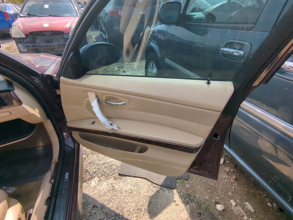 BMW 328XI 2008 pasajero delantero derecho interior panel puerta moldura XZ6HU Foto 1 de 1