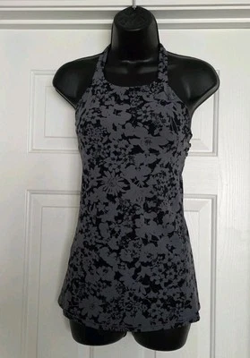 Camiseta sin mangas Lululemon Slide With Me con tiras talla 6 nebulosa eflorosa negra  Foto 1 de 4