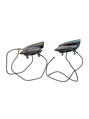 P/N 13355A 1964-1965 FORD THUNDERBIRD FENDER MOUNTED TURN SIGNAL (PAIR) LH+RH - Image 1 of 2