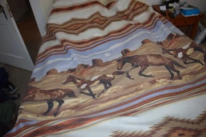 Wild Horses Southwest Aztec Blanket Queen King Made In USA - Picture 1 of 2