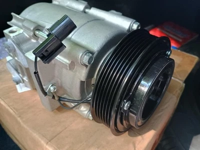 Compresor de aire acondicionado con embrague para Kia Sedona 2002-2005 3,5 L V6 Foto 1 de 4