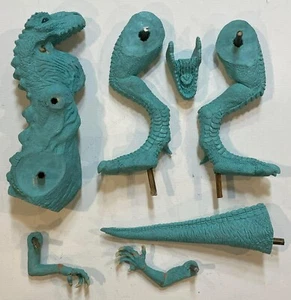 1998 Godzilla Movie RC Claw Slashing Baby Godzilla PROTOTYPE Wax Sculpt Toy Biz - Picture 1 of 12