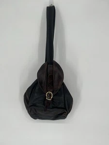 Atelier V Cuir Black Leather Boho Zipper Buckle Bag *Some wear and markings* - Picture 1 of 6