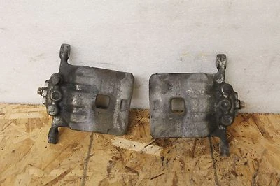 Juego de pinzas de freno delanteras para conductor + lado del pasajero G0187 2011-2014 Ford Fiesta OEM Foto 1 de 4