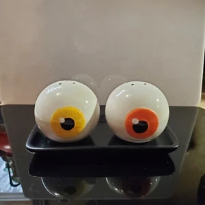 Halloween Augäpfel Salz- und Pfefferstreuer - Bild 1 von 3