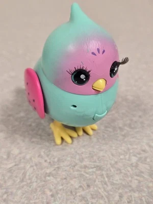 Little Live Pets Lil' Bird Electrónico Pájaro Móvil Pippa Peeps Nees Batería  Foto 1 de 4