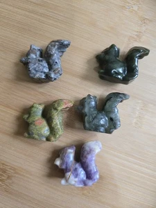 Joblot Bundle X5 Squirrel Carvings Crystal Gemstone Healing Gift - Picture 1 of 4