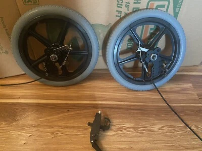 Freedom Designs P.R.O. Ruedas y neumáticos reclinables inclinables CG con placas de eje. Foto 1 de 4