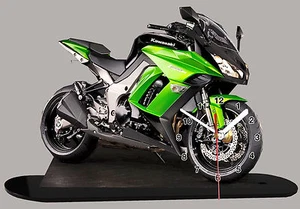 MOTO MINIATURE, KAWASAKI Z 1000, EN HORLOGE, 01 - Picture 1 of 1