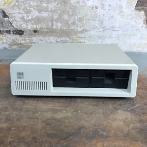 Vintage IBM PC XT 5150 Personal Computer - Complete Ready for Restoration - Picture 1 of 22