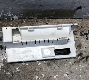 DISPLAY PER RENAULT Megane Cabrio 8200290542 (02>10) - Foto 1 di 3