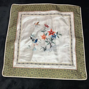 Panel de seda chino vintage bordado a mano textil, flores de pájaro - 10,5" x 11,5" - Imagen 1 de 5