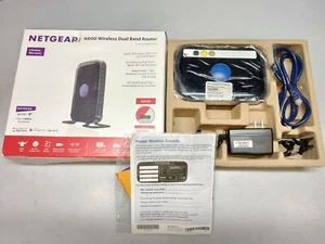GOOD NETGEAR N600 4 Port Wireless Dual Band Router WNDR3400 + Ethernet Cord - Picture 1 of 6