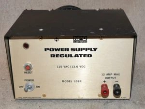Fuente de alimentación NPC Electronics modelo 108R 13,6 vdc 12 amperios máximo 8 amperios continua - Imagen 1 de 1