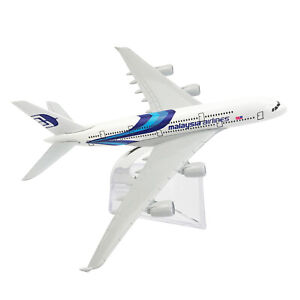 1:400 Malaysia Airlines A380 Model Plane 16cm Diecast Airplane Model Collection