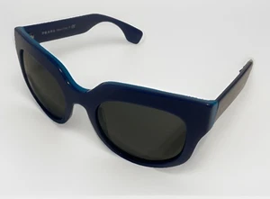 Occhiali da sole PRADA blu PRADA ITALY SPR 07Q lenti grigie - Foto 1 di 9