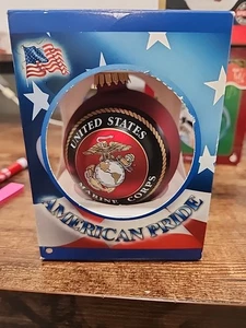 Adorno de árbol de Navidad del Cuerpo de Marines de los Estados Unidos NUEVO USMC con caja - Imagen 1 de 3