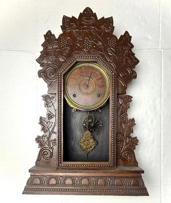 Antique Wm. Gilbert 8 Day Time & Strike Geranium Oak Mantel Clock No. 3 Made USA - Image 1 of 4