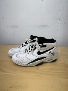 Jazz John Stockton Authentic Signed Game Used? Nike Size 12.5 Shoes - Picture 1 of 13
