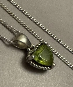 Collana Gemporia Argento Sterling 925 Cuore Peridoto Ciondolo e Catenina Curb 18” - Foto 1 di 13