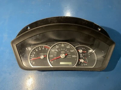 2004 Mitsubishi ENDEAVOR 4WD VELOCÍMETRO OEM USADO 69778-190A com 169K milhas - Imagem 1 de 4