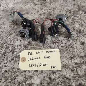 ✅ 92-95 civic OEM TAIL LIGHT WIRE HARNESS BULB SOCKET holder Coupe Sedan Outer - Picture 1 of 4