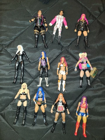 WWE Elite Women's Lot Sasha Banks  Bliss Bianca Belair Becky Lynch  Divas Mattel Cover