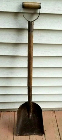 Vintage Garden Tools Farm Shovel, Primitive Wood Handle Red Old Rusty Shovel d3A Cover
