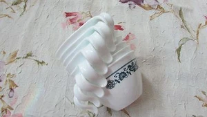 Set of 8 Corelle by Corning OLD TOWN BLUE ONION Stacking Hook Coffee Cups EXC - Picture 1 of 3