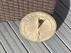 Vintage Sammlerstück Messing Flora & Fauna Sonnenuhr  - Bild 1 von 4