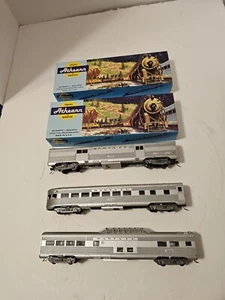 Athearn Miniature Coach Cars Santa Fe 2 W/ Box 3 No Box - Picture 1 of 7