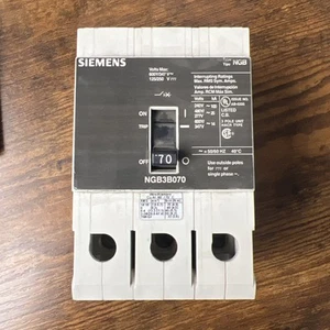 Siemens NGB3B070 3-poliger Schaltschrank-Leistungsschalter - Bild 1 von 2