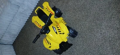 Paseo eléctrico para niños Foto 1 de 2