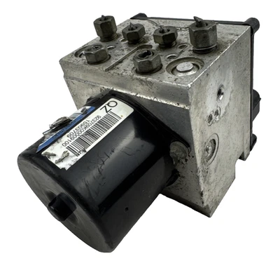 2006-07 Cadillac DTS ABS Pump Control OEM 15844348 Module 93-29D2 - Image 1 of 4