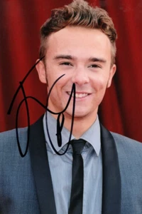 CORONATION STREET: JACK P. SHEPHERD 'DAVID PLATT' SIGNED 6x4 PORTRAIT PHOTO+COA - Picture 1 of 1
